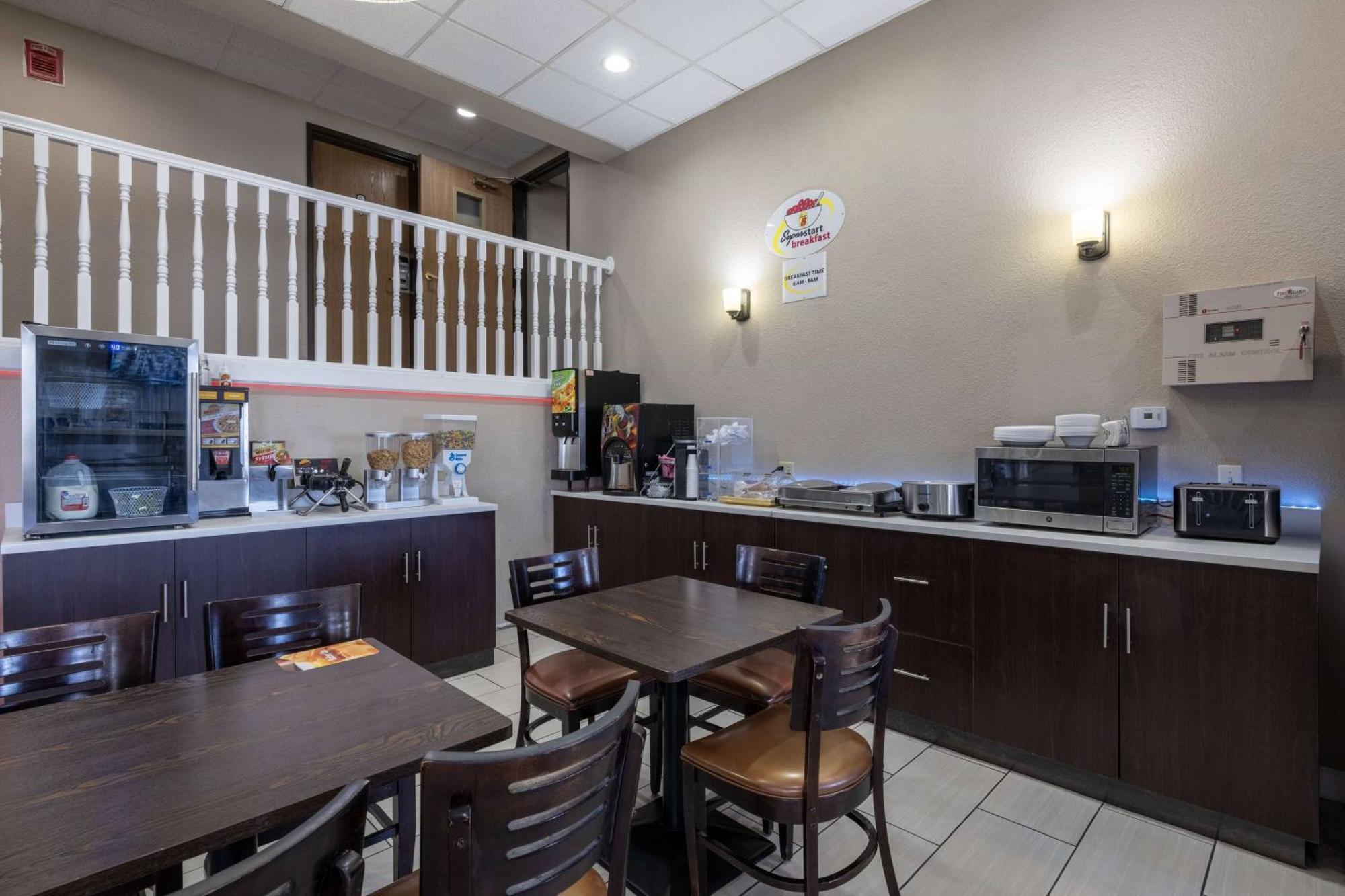 The Inn&Suites Sw Ομάχα Εξωτερικό φωτογραφία