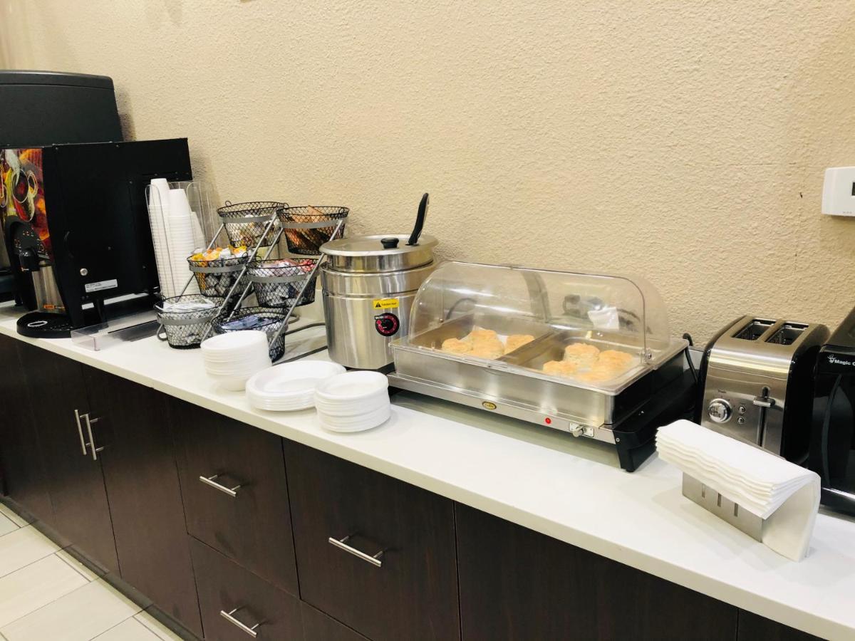 The Inn&Suites Sw Ομάχα Εξωτερικό φωτογραφία